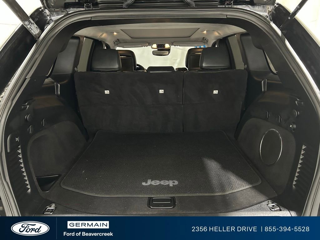 Used 2020 Jeep Grand Cherokee Summit w/ Platinum Series Group image 27