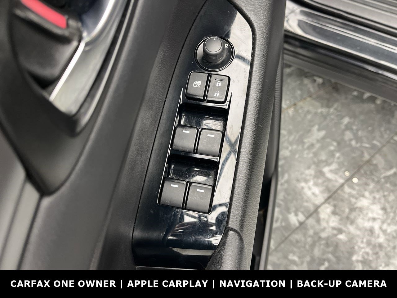 Used 2019 MAZDA CX-5 Touring image 8