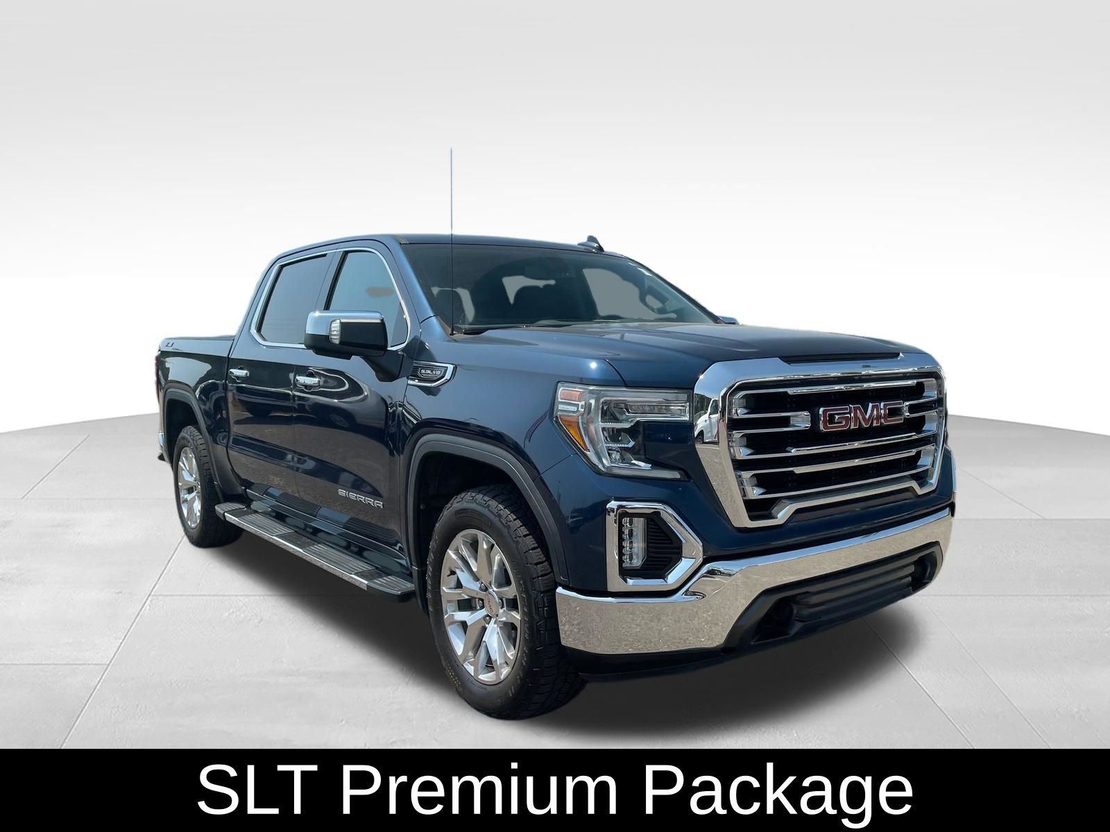 Used 2019 GMC Sierra 1500 SLT w/ SLT Premium Package AWD/4WD image 3