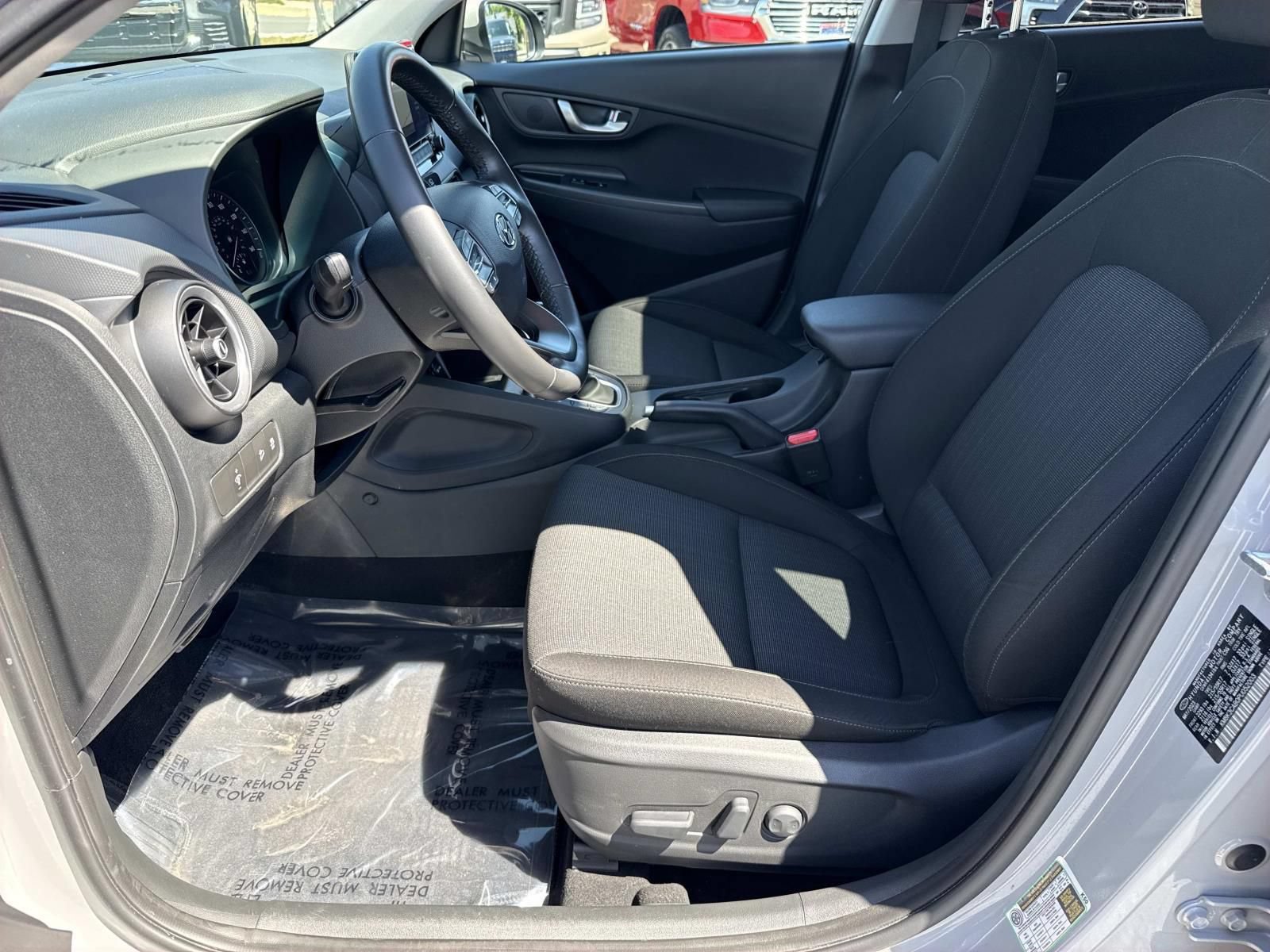 Used 2023 Hyundai Kona SEL w/ Convenience Package AWD/4WD image 29