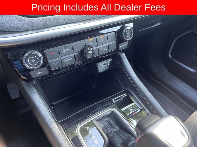Used 2022 Jeep Compass Sport AWD/4WD image 32