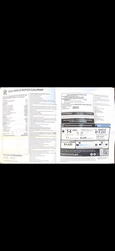 Used 2024 Rolls-Royce Cullinan w/ Leather Finishing Pack image 23