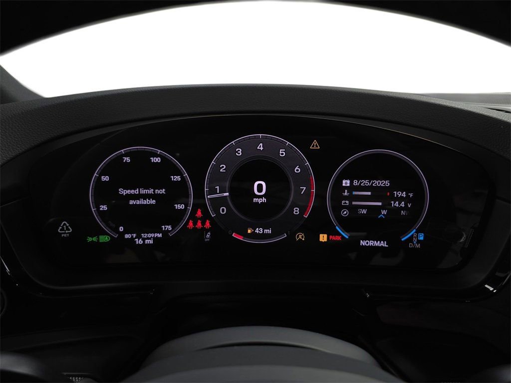 Certified 2025 Porsche Cayenne image 15