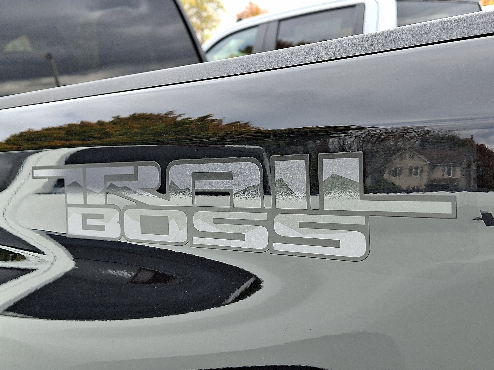 New 2026 Chevrolet Silverado 2500 LT w/ Trail Boss Package image 9