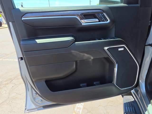 Used 2024 Chevrolet Silverado 1500 LTZ AWD/4WD image 34