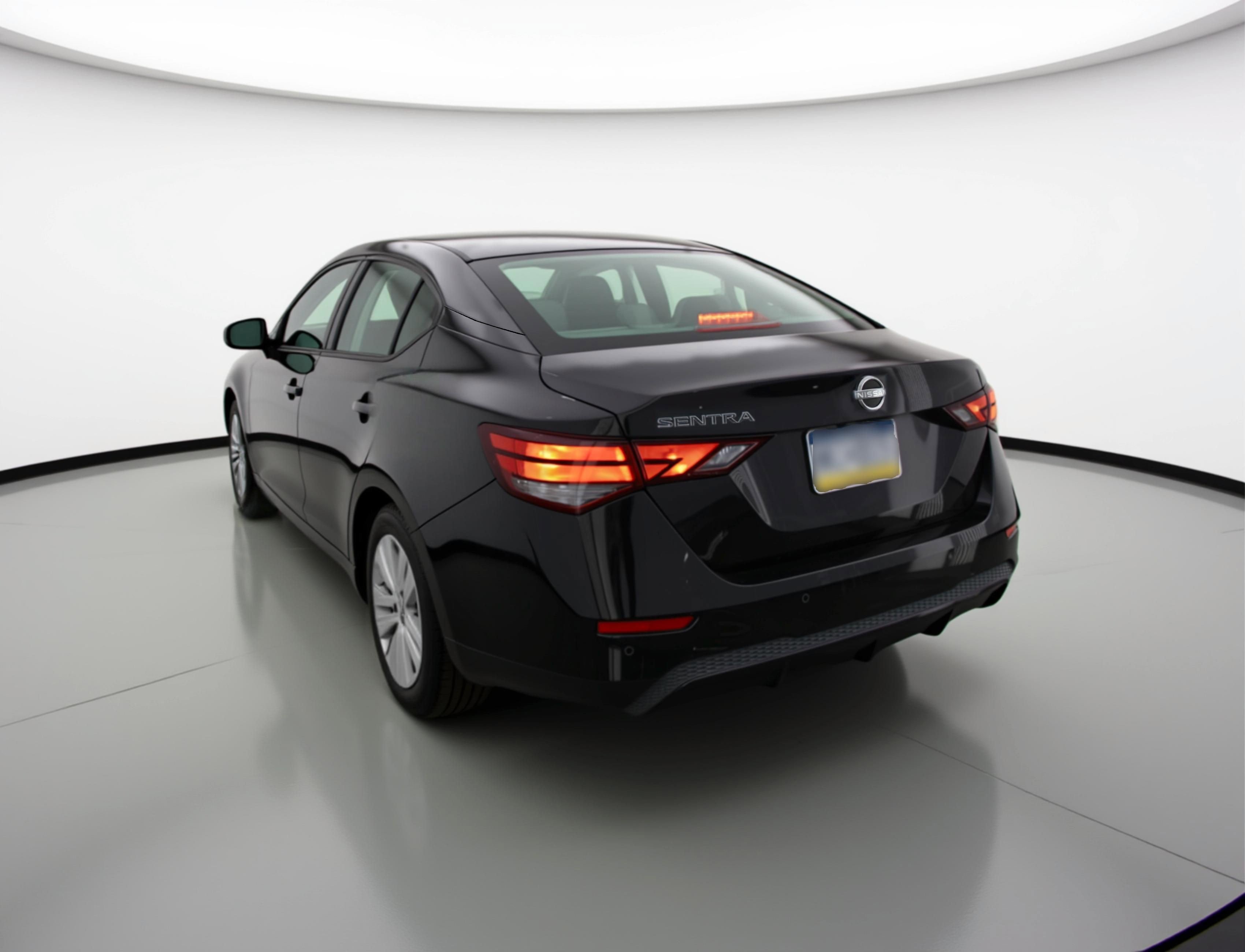 Used 2025 Nissan Sentra S image 6