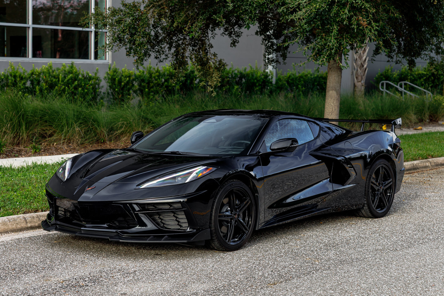Used 2026 Chevrolet Corvette Stingray Coupe w/ 1LT RWD image 33