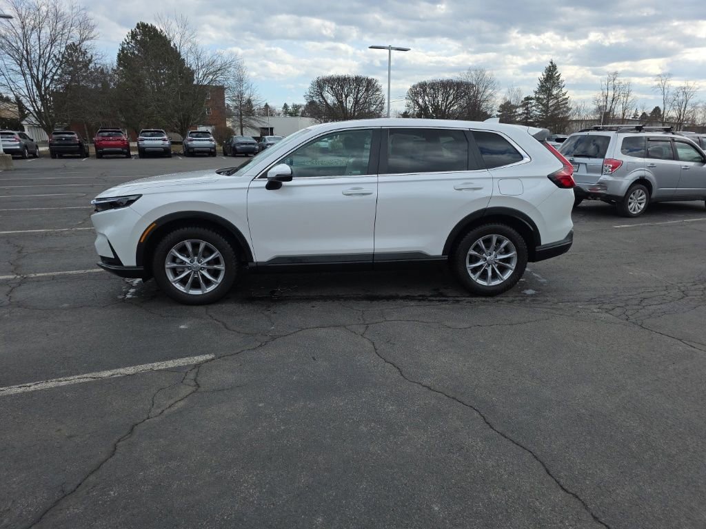 Used 2023 Honda CR-V EX-L image 4