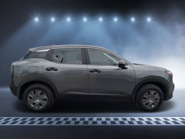 Used 2025 Nissan Kicks S FWD image 2