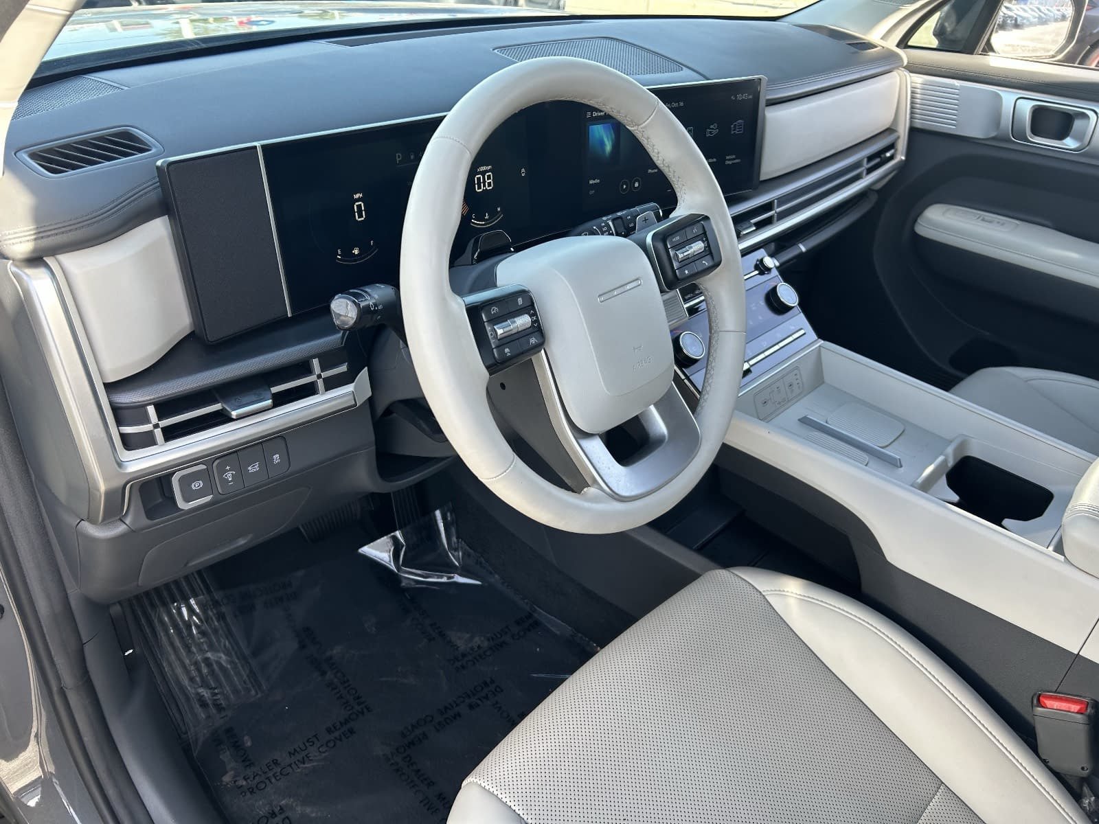 Used 2025 Hyundai Santa Fe SEL FWD image 22