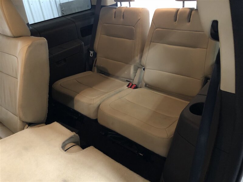 Used 2014 Ford Flex SEL w/ Equipment Group 202A image 17