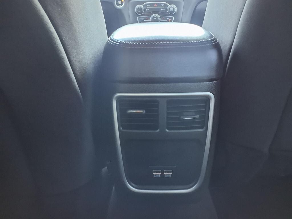 Used 2022 Dodge Charger SXT RWD image 24
