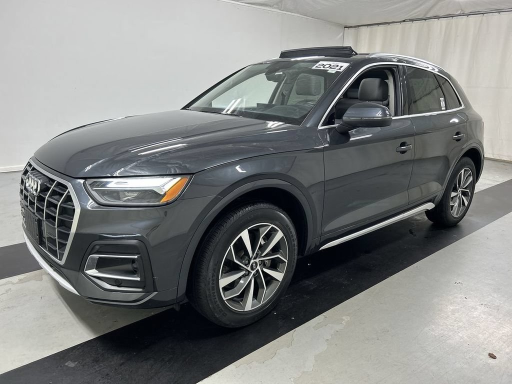 Used 2021 Audi Q5 2.0T Premium Plus w/ Premium Plus Package AWD/4WD image 5
