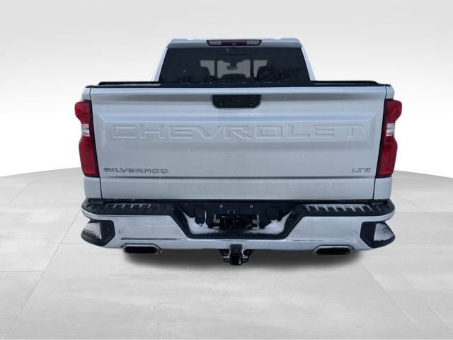 Used 2019 Chevrolet Silverado 1500 LTZ w/ LTZ Premium Package image 4