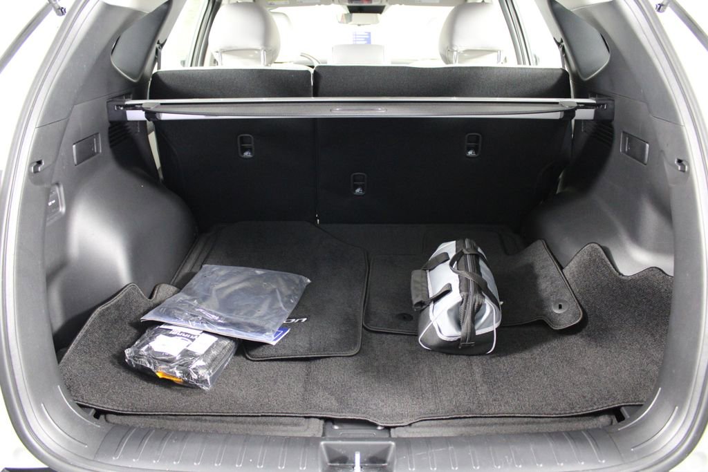 Certified 2026 Hyundai Tucson SE FWD image 17