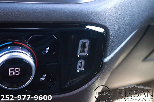 Used 2024 GMC Sierra 1500 SLT RWD image 29