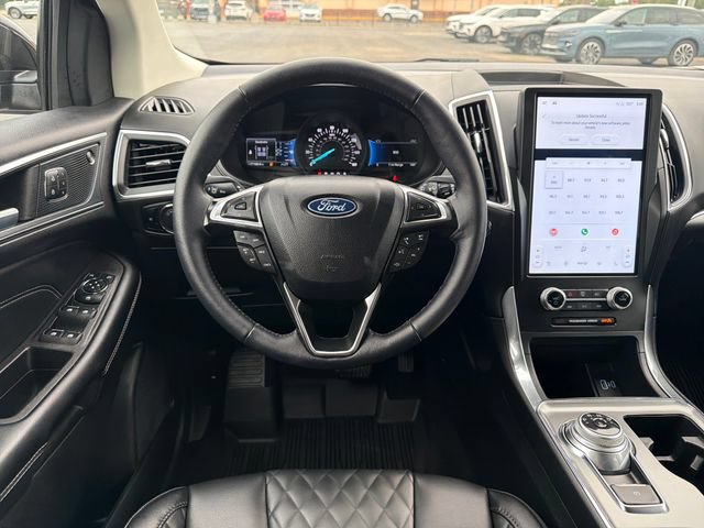 Used 2024 Ford Edge Titanium AWD/4WD image 15