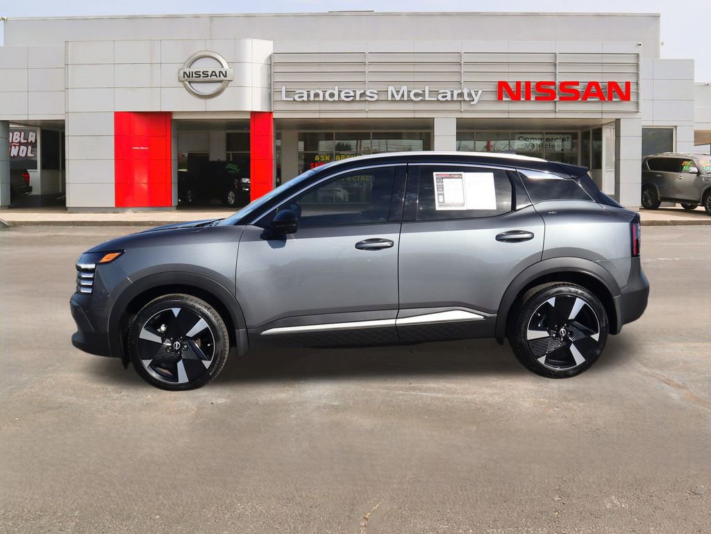 Used 2025 Nissan Kicks SR image 6