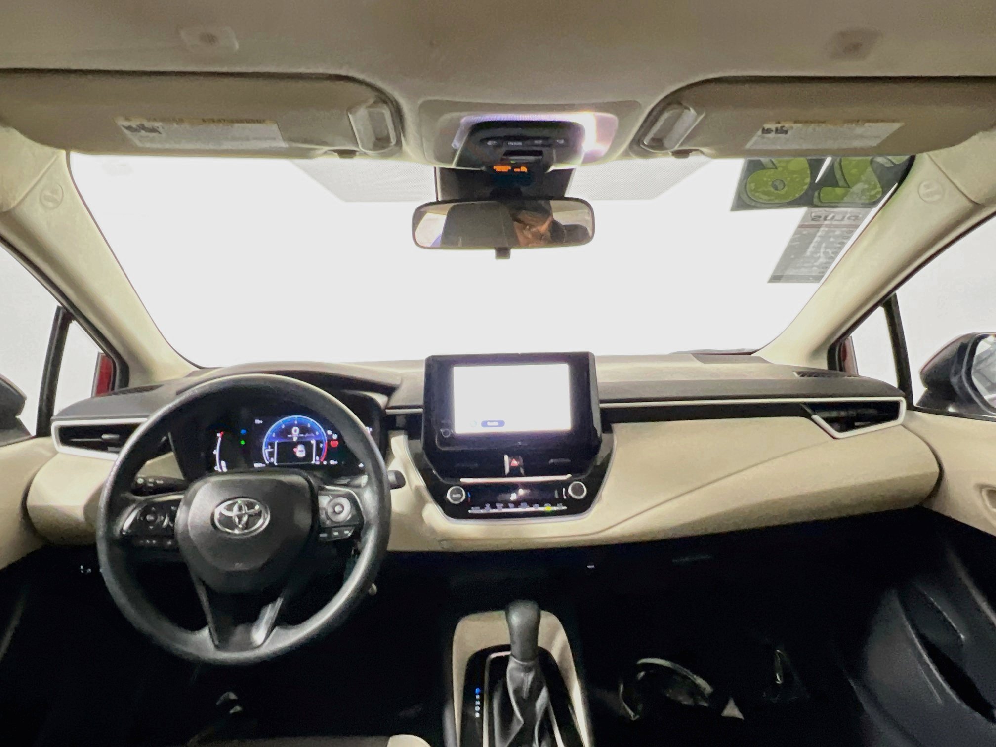 Used 2026 Toyota Corolla LE FWD image 29