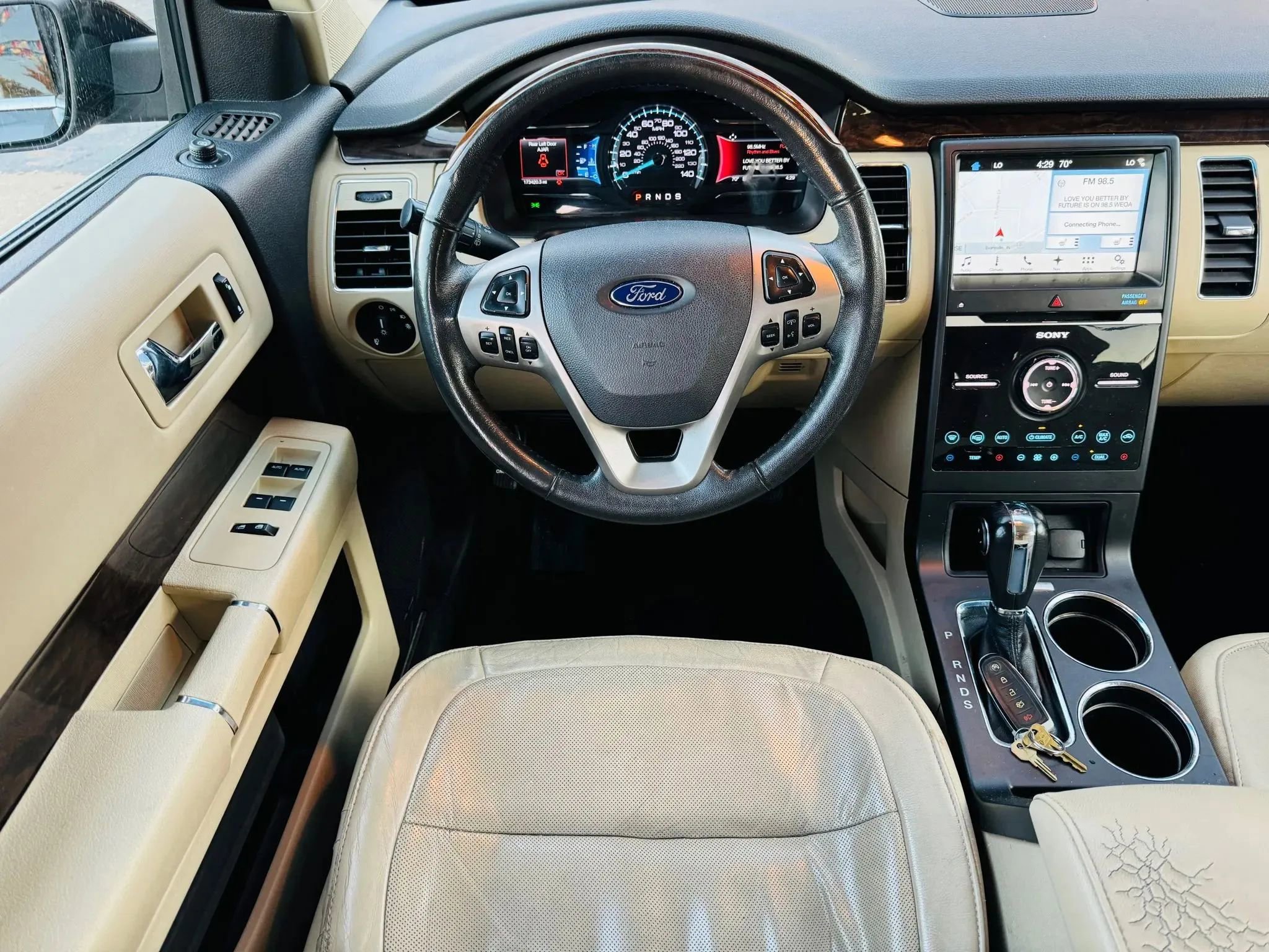 Used 2018 Ford Flex Limited image 13