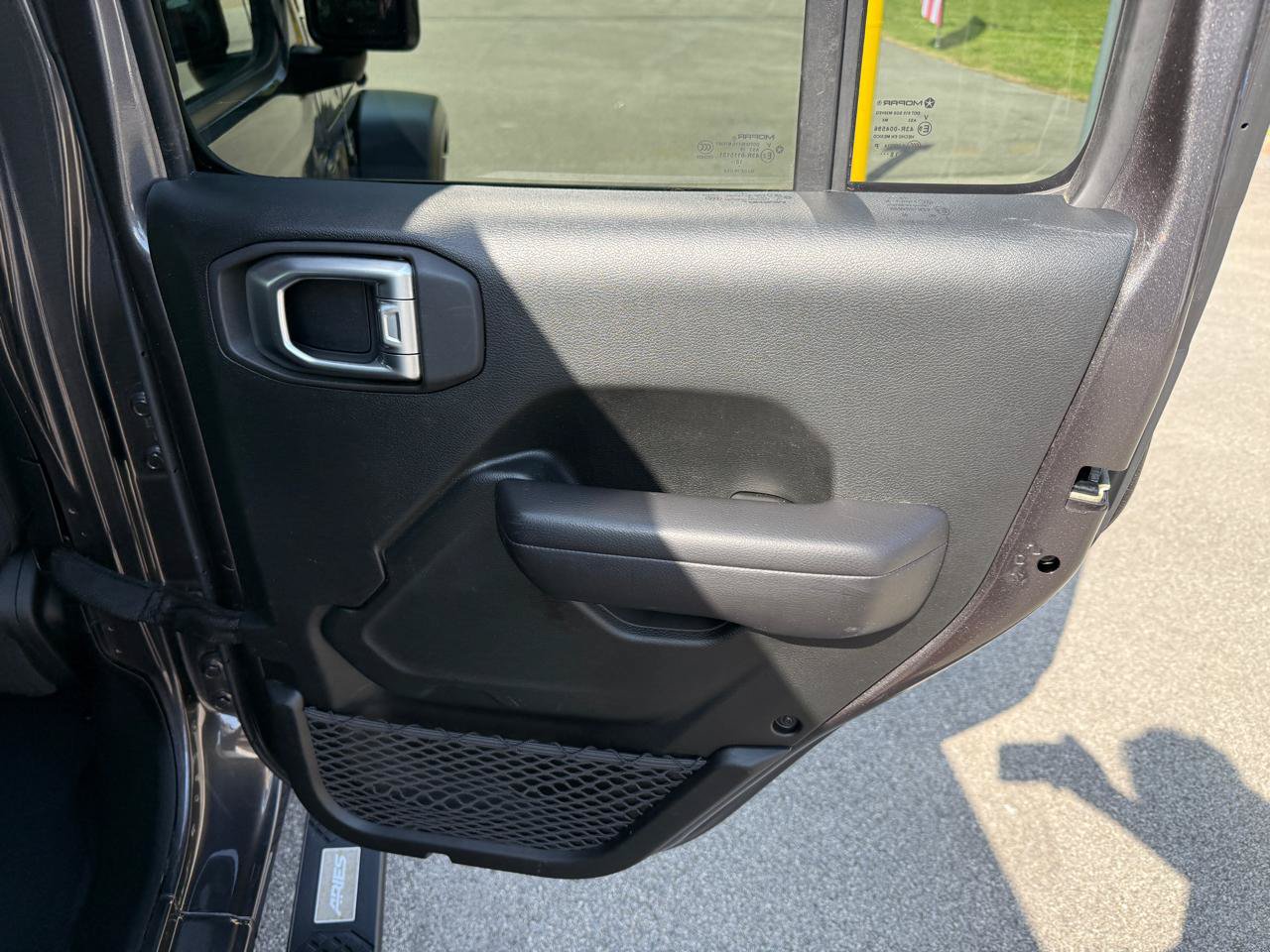 Used 2019 Jeep Wrangler Unlimited Sport S AWD/4WD image 32