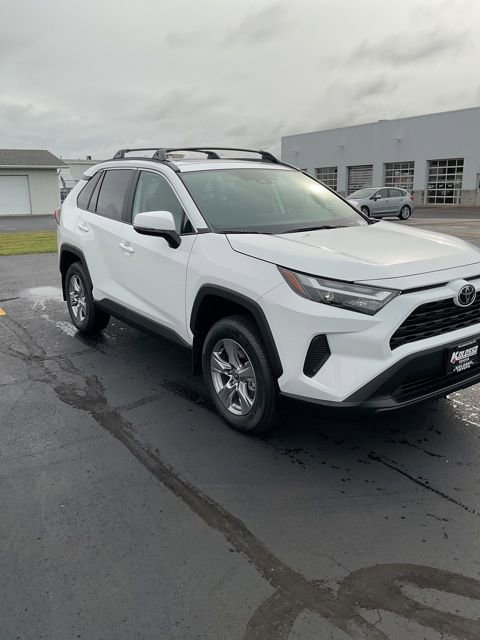 New 2025 Toyota RAV4 XLE