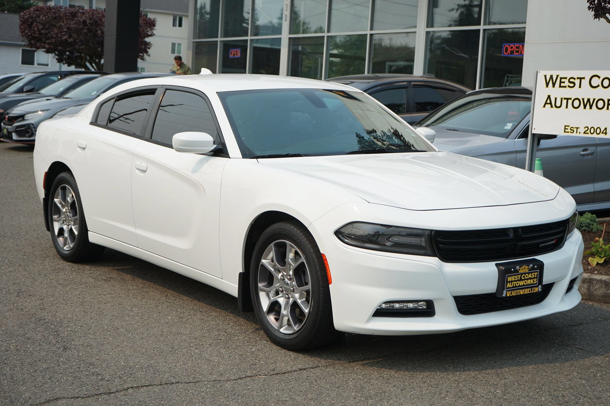 Used 2015 Dodge Charger SXT w/ AWD Plus Group image 7