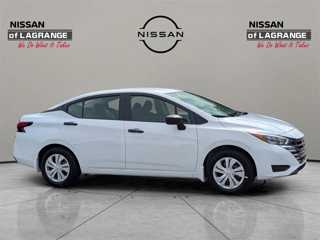 New 2025 Nissan Versa S image 4