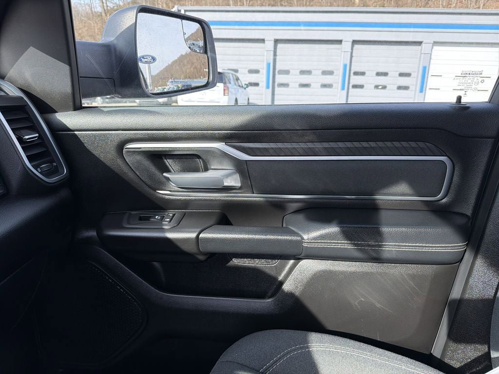 Used 2025 RAM 1500 Big Horn image 25