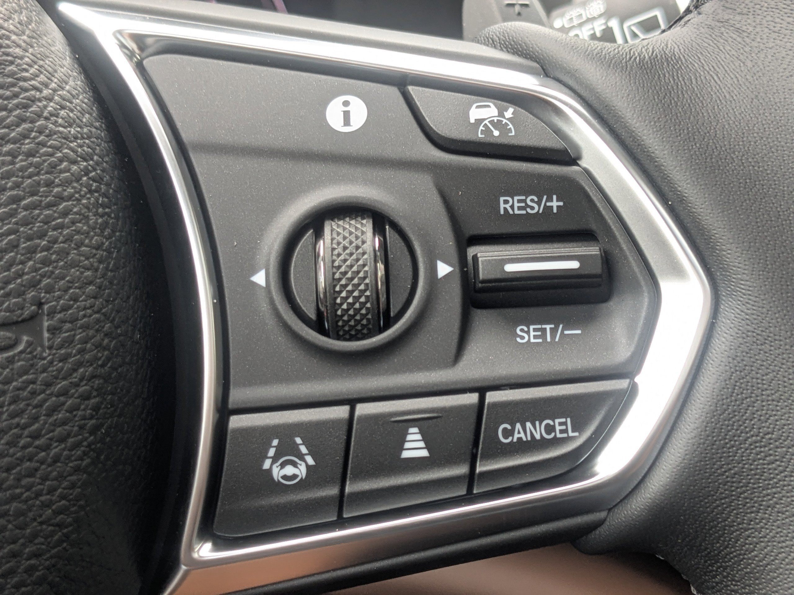 New 2026 Acura MDX w/ Technology Package FWD image 16