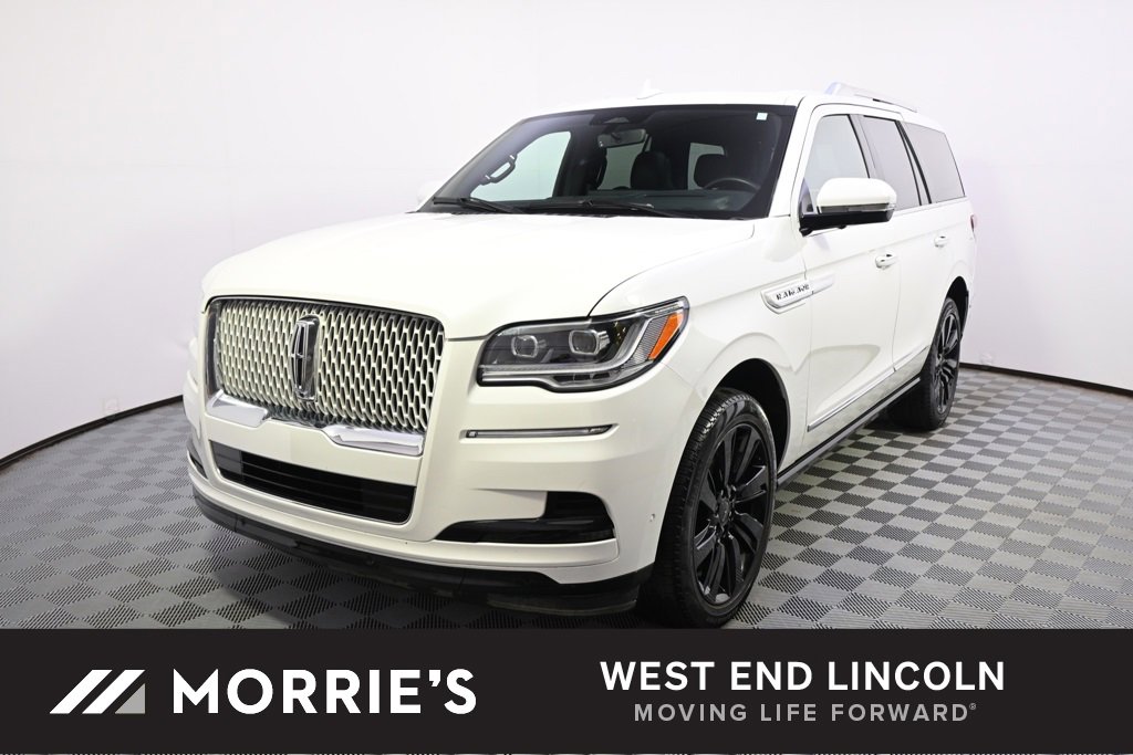 Used 2022 Lincoln Navigator Reserve w/ Monochromatic Package image 1