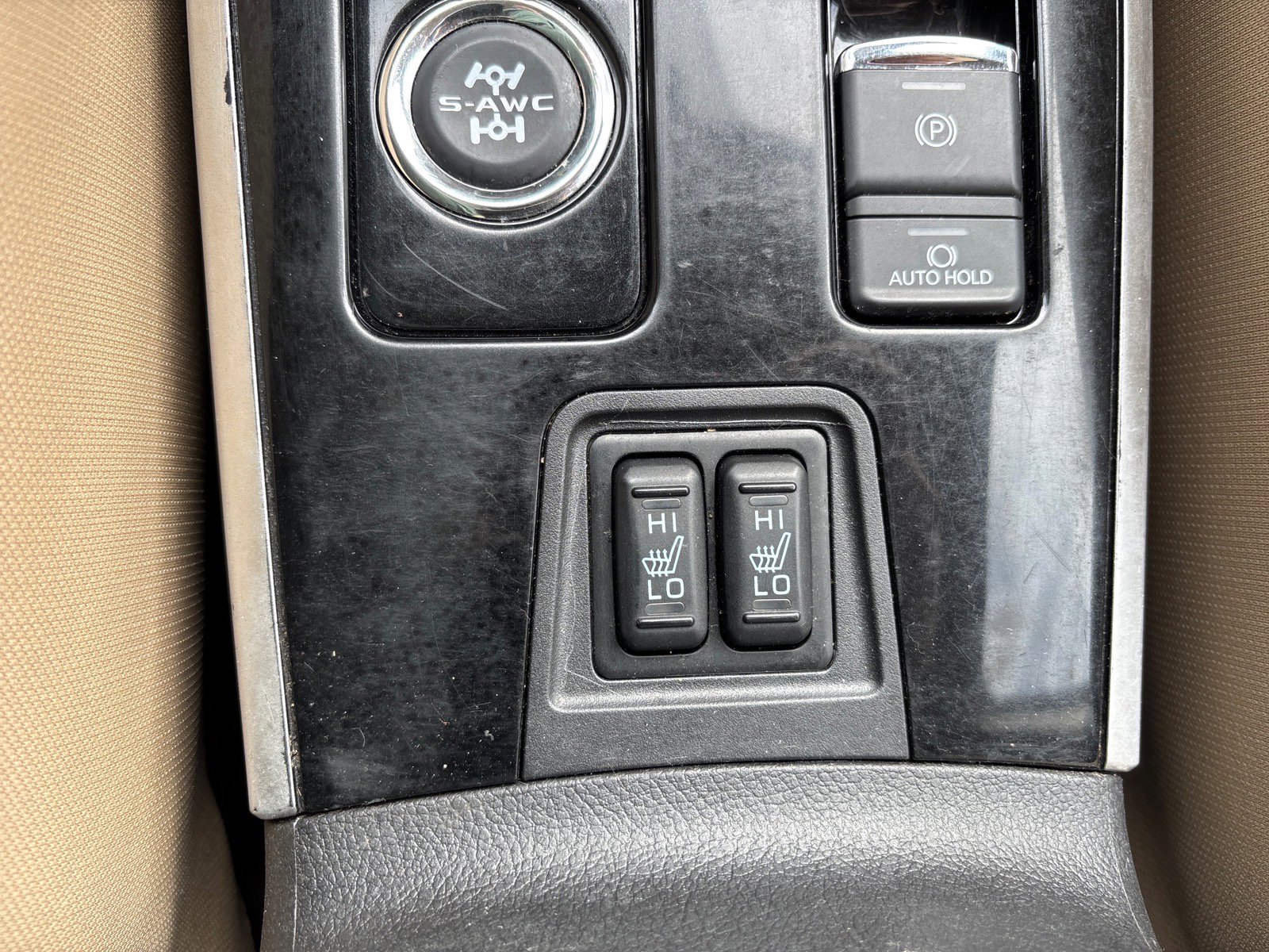 Used 2020 Mitsubishi Outlander ES image 33