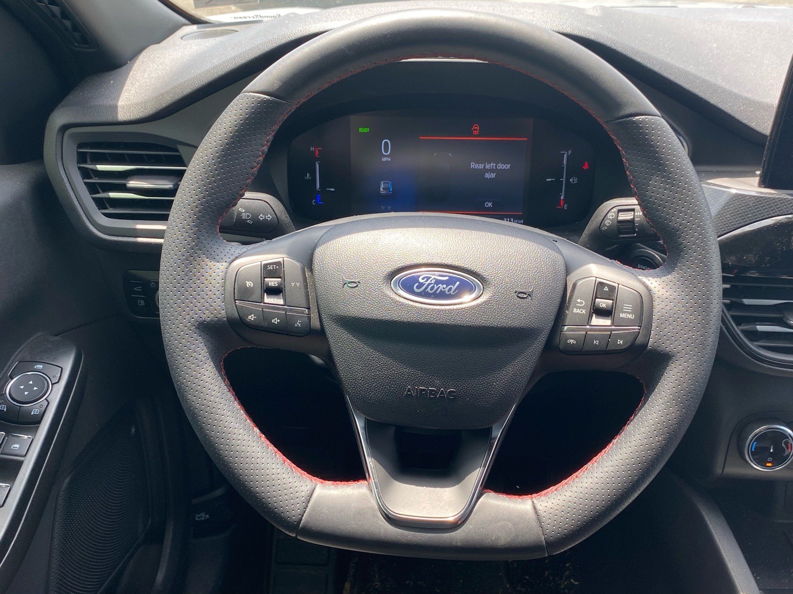 Certified 2025 Ford Escape ST-Line w/ Equipment Group 301A FWD image 8