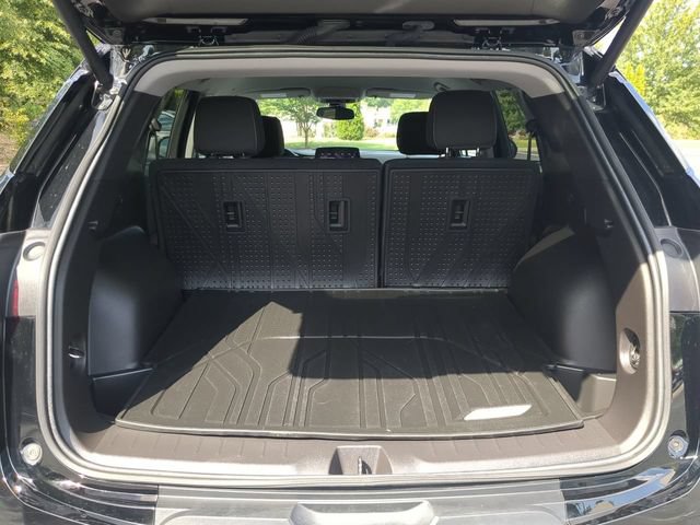 Used 2024 Chevrolet Blazer LT w/ Convenience Package FWD image 12