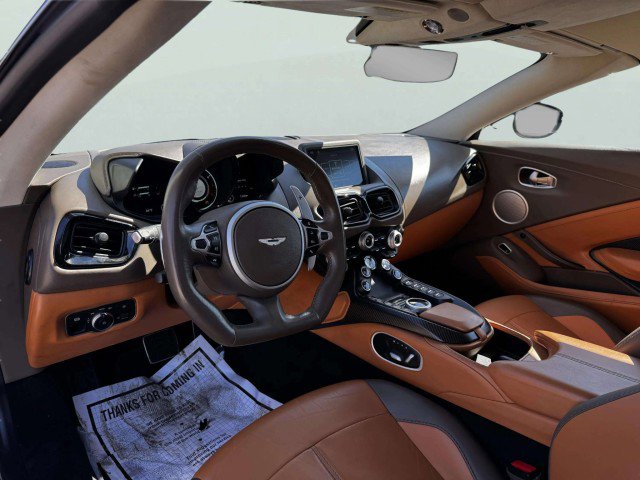 Used 2022 Aston Martin V8 Vantage Roadster image 22