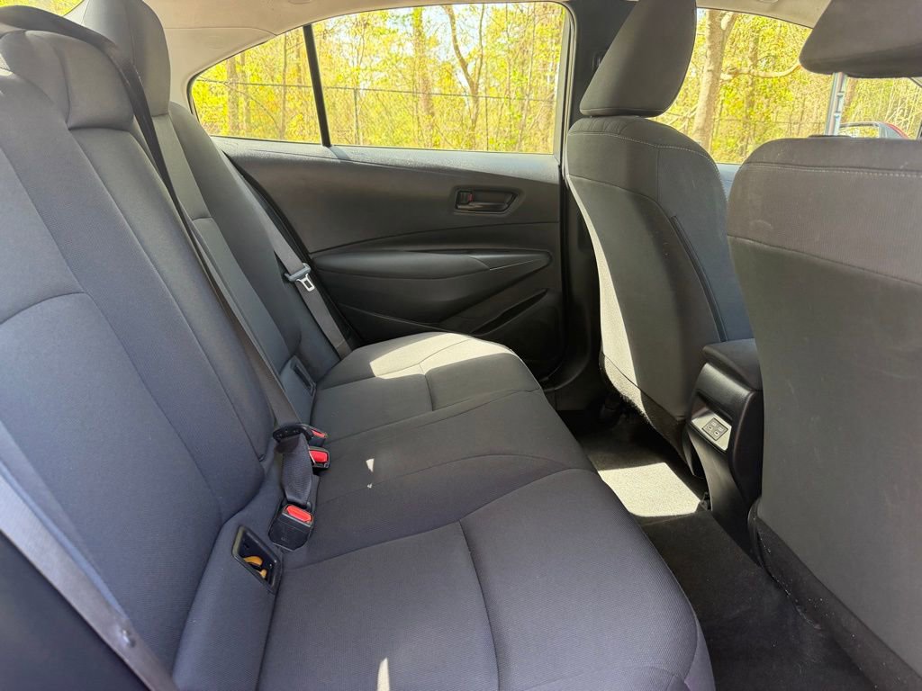 Used 2024 Toyota Corolla LE image 7