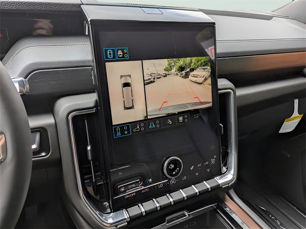 New 2025 GMC Yukon XL Denali w/ Denali Reserve Package image 29