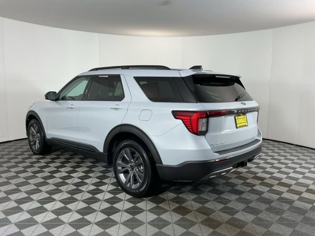 Used 2026 Ford Explorer Active w/ Active Comfort Package image 7