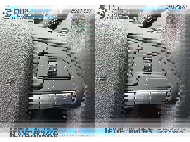 Used 2022 Cadillac XT4 Premium Luxury image 13