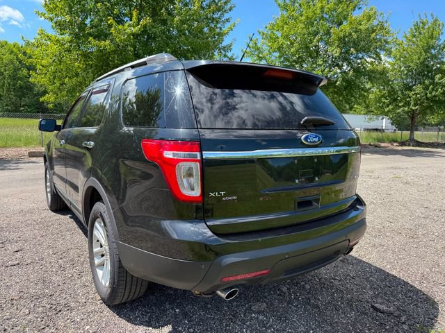 Used 2011 Ford Explorer XLT AWD/4WD image 3