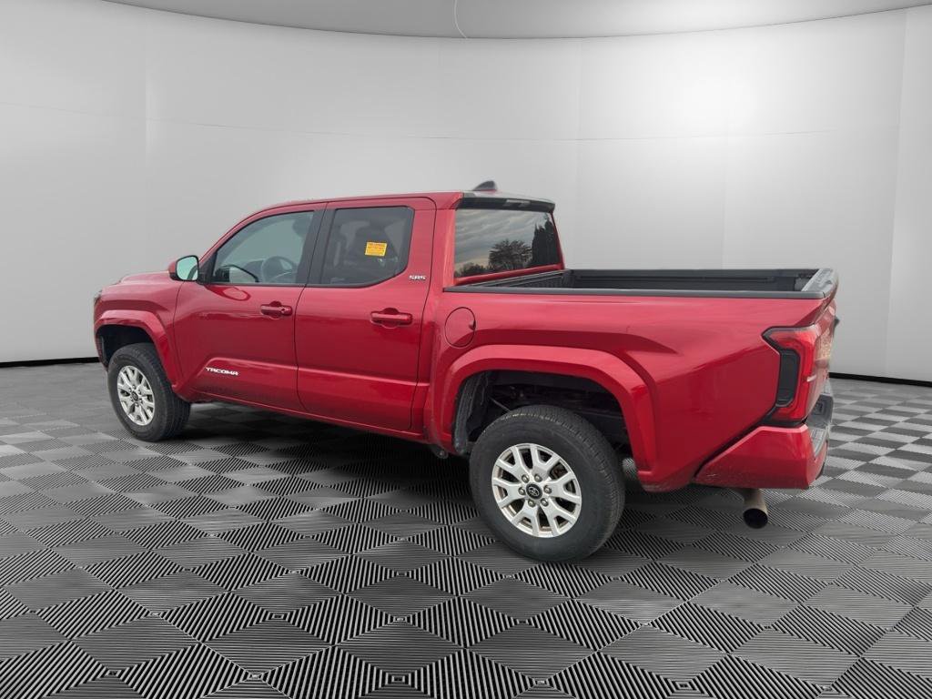 Used 2024 Toyota Tacoma SR5 image 5