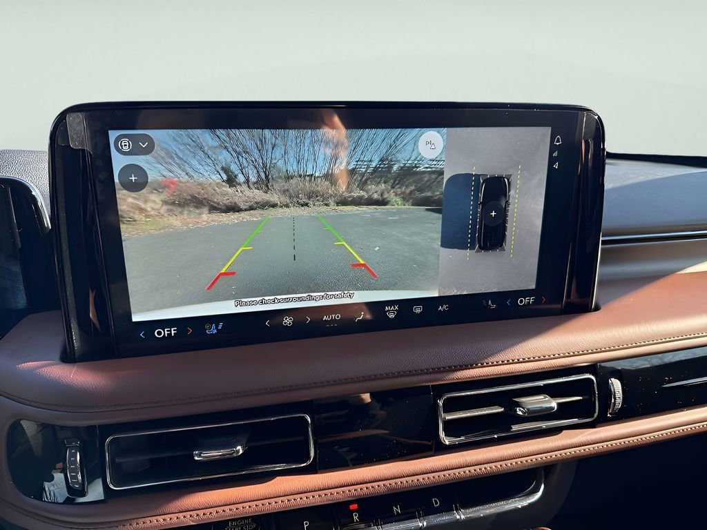 Used 2025 Lincoln Aviator Reserve image 30