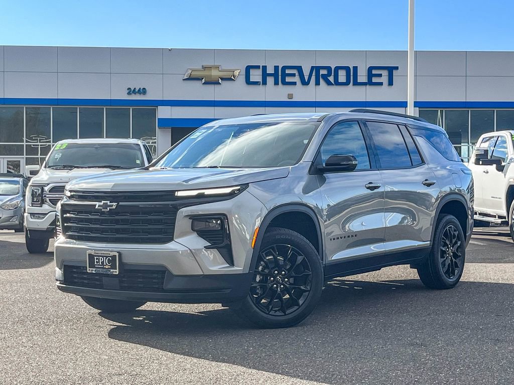 New 2026 Chevrolet Traverse LT w/ Midnight/Sport Edition