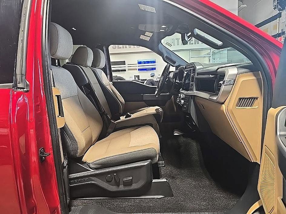 Used 2022 Ford F150 XLT w/ Equipment Group 302A High AWD/4WD image 32