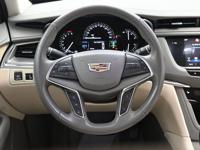 Used 2018 Cadillac XT5 Luxury w/ Driver Awareness Package image 25