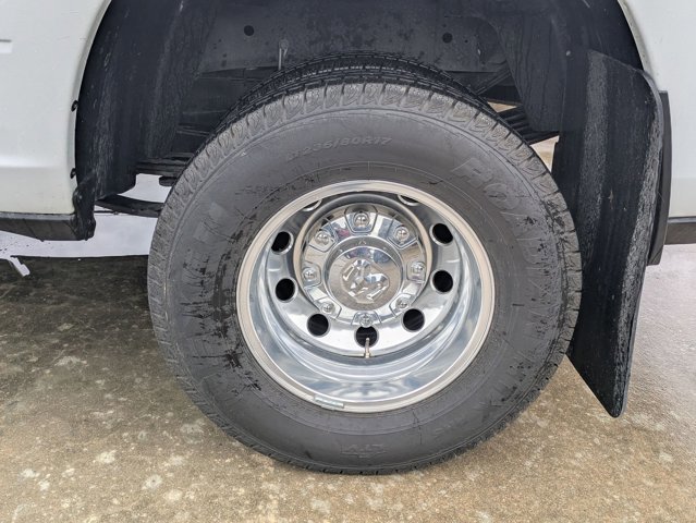 Used 2025 RAM 3500 Laramie AWD/4WD image 6