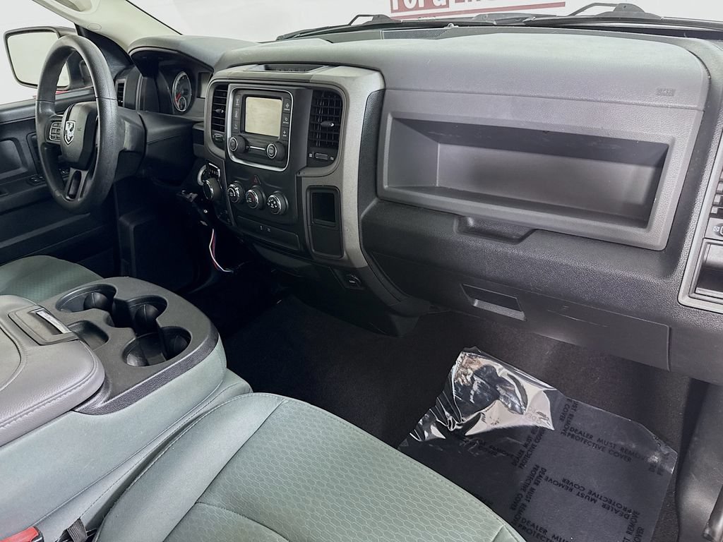 Used 2017 RAM 1500 Express AWD/4WD image 30