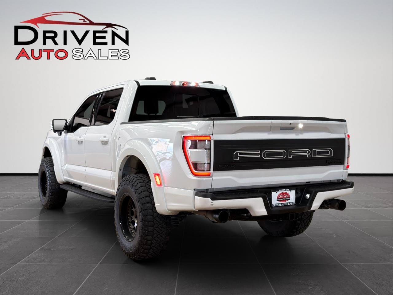 Used 2022 Ford F150 Raptor w/ Equipment Group 801A High AWD/4WD image 5
