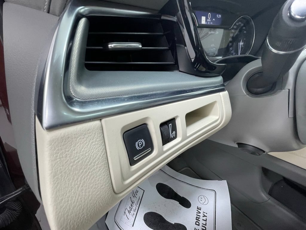 Used 2022 Cadillac XT5 Premium Luxury AWD/4WD image 15
