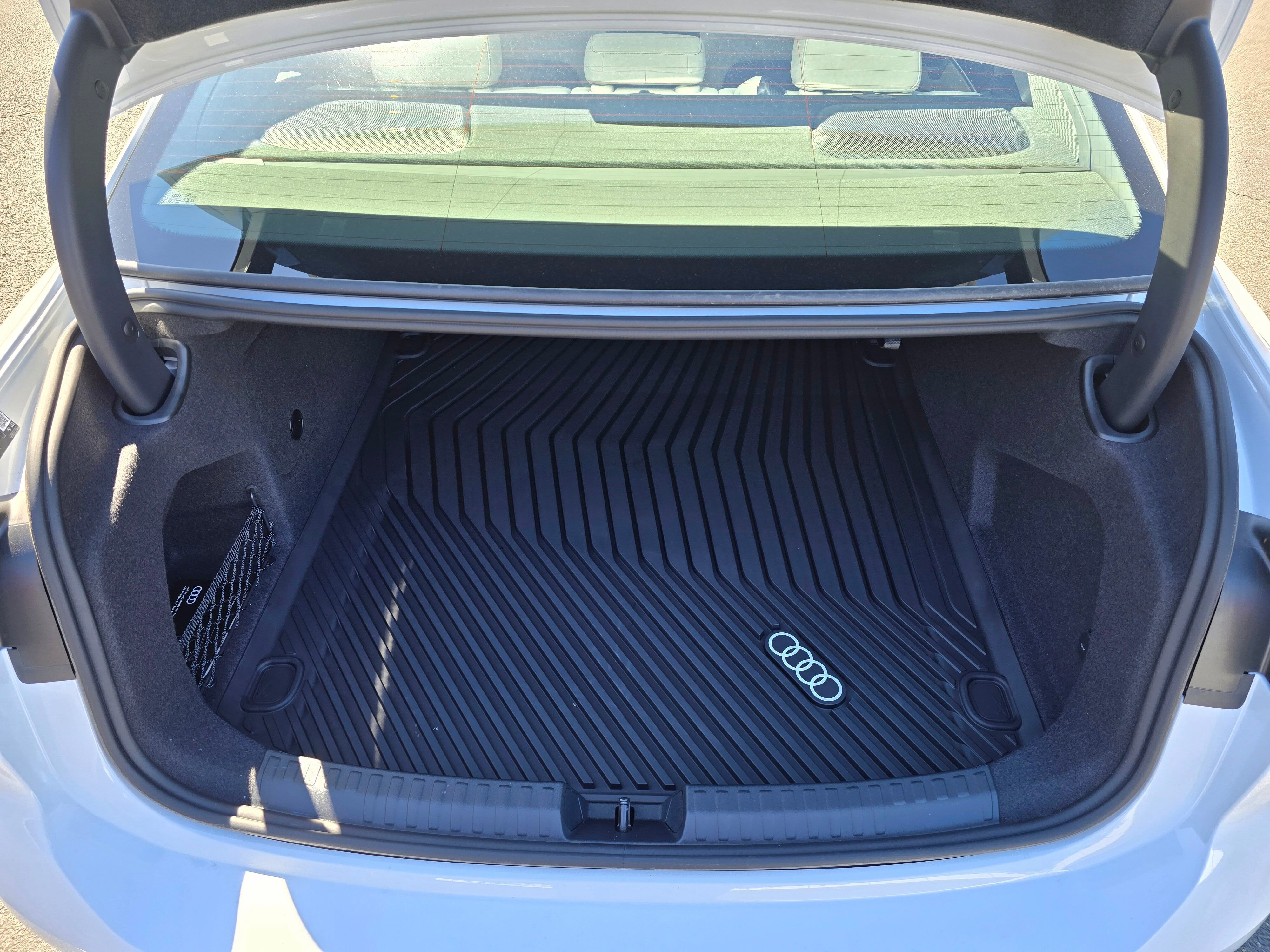 Used 2026 Audi A6 Premium Plus image 30